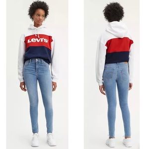 Levi’s 720 High Rise Super Skinny Jean 27